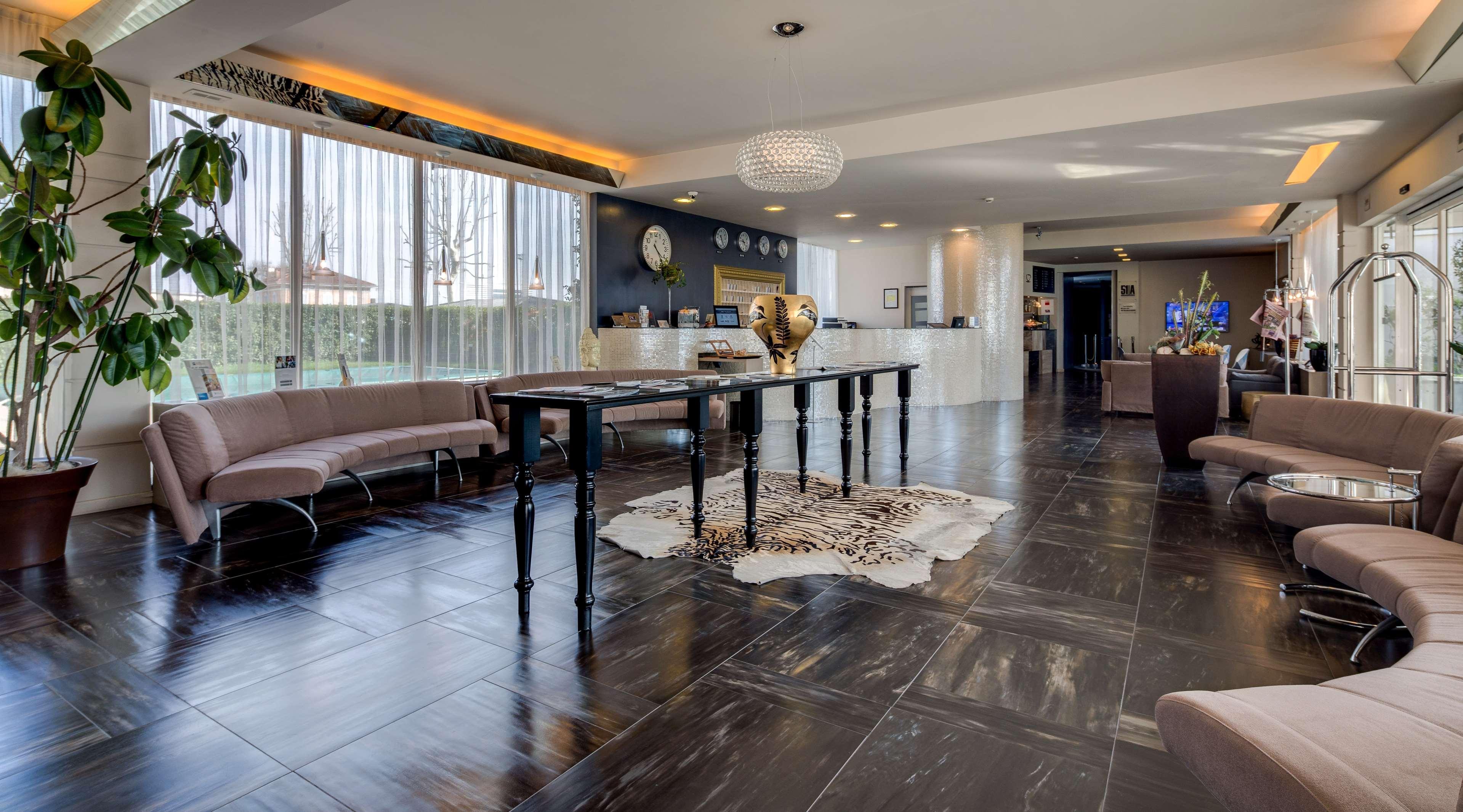 Best Western Plus Hotel Farnese Πάρμα Εξωτερικό φωτογραφία