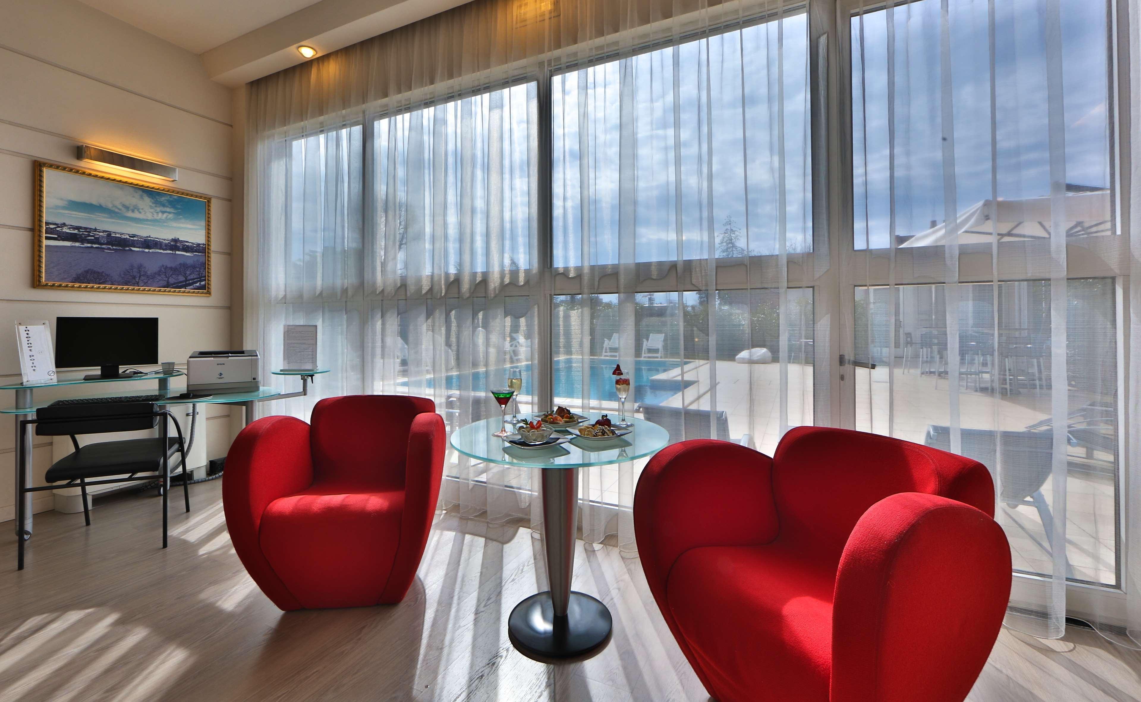 Best Western Plus Hotel Farnese Πάρμα Εξωτερικό φωτογραφία