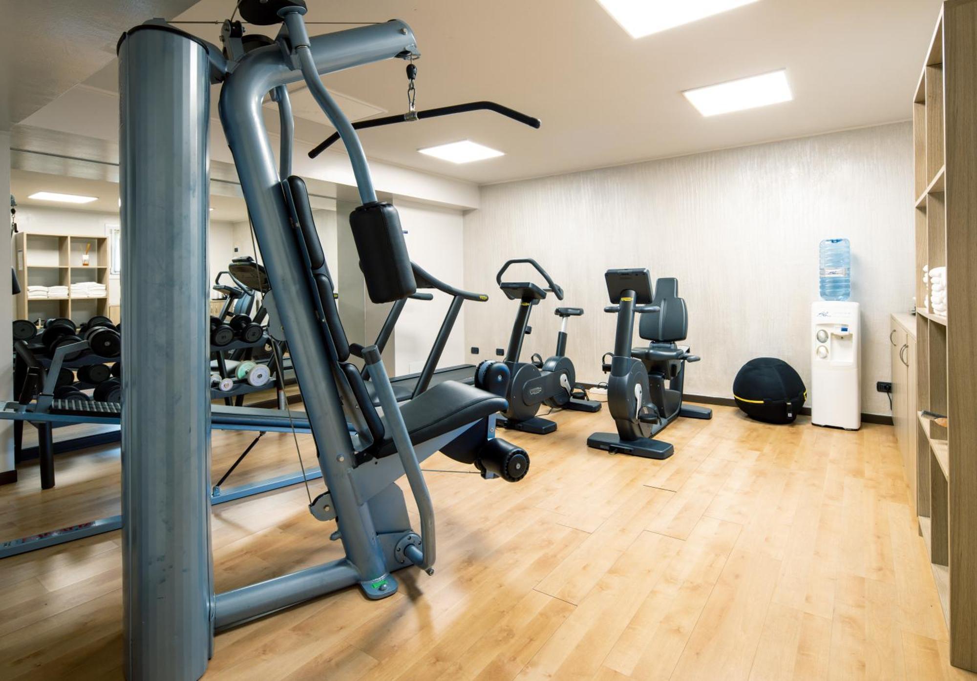 Best Western Plus Hotel Farnese Πάρμα Εξωτερικό φωτογραφία